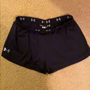 Black Under Armour shorts
